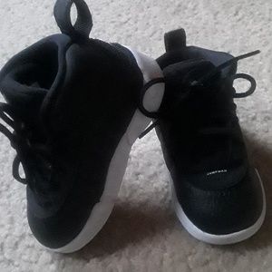 Blk. and white  toddler Jordan Jumpman